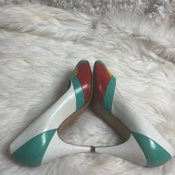 Bruno Magli leather multi color patchwork slip on heels peep toe size 7.5 - Picture 4 of 9
